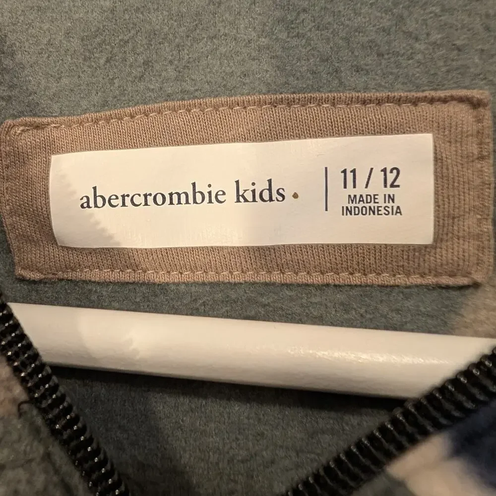 Abercrombie & Fitch Kids Fleece Hooded Jacket Light Layer Travel - Size 11/12